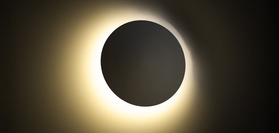 FLOS FOOL MOON 1280 2048 4