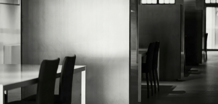 BLUE FASHION 1280 2048 3